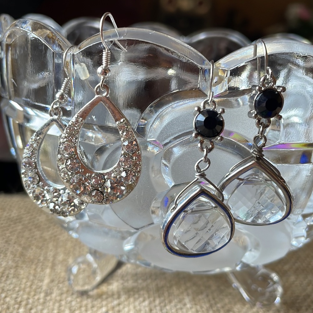 Earrings bundle - Picture 6 of 6